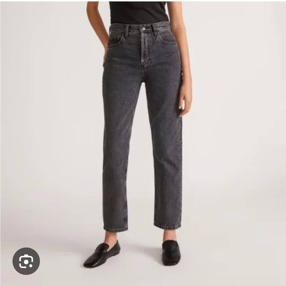 Everlane 90s Cheeky Jean in Dark Grey